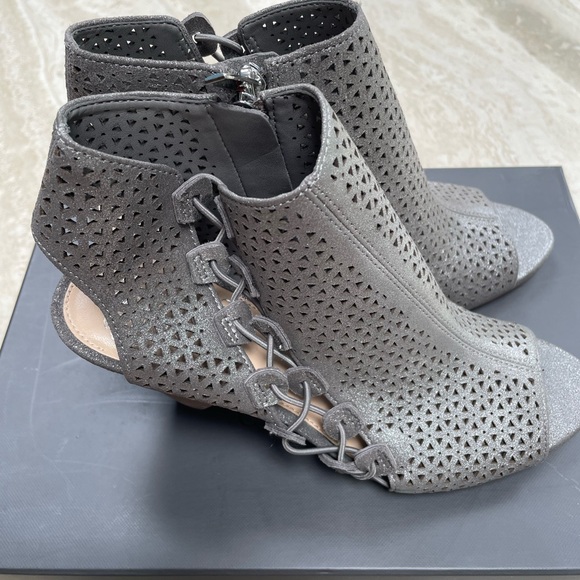 Vince Camino VC Elison open toe bootie - Picture 3 of 8